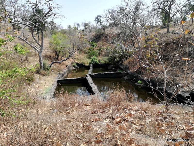 Chaugaon Fort,Rock cut water Tanks